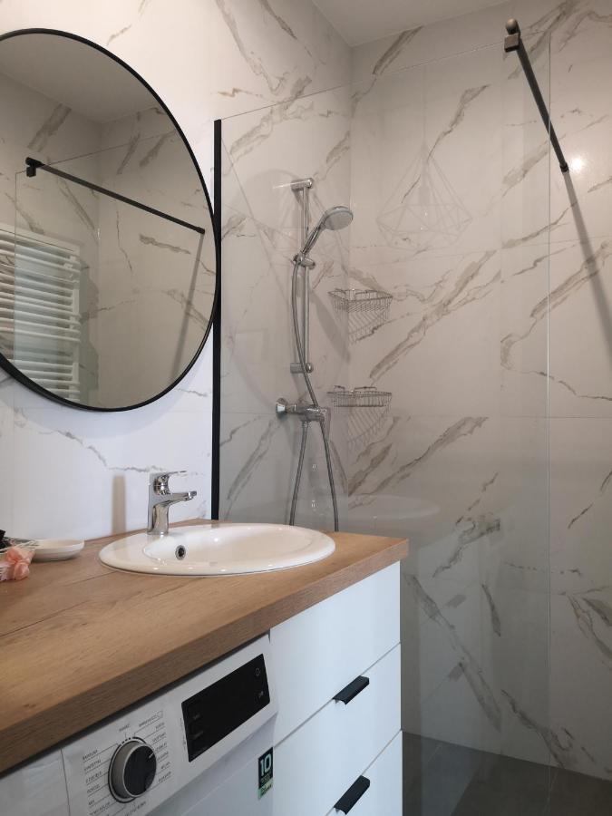 Apartamenty 48 Letnica 格但斯克 外观 照片